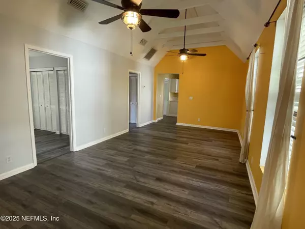 St. Augustine, FL 32084,164 GAULT ST