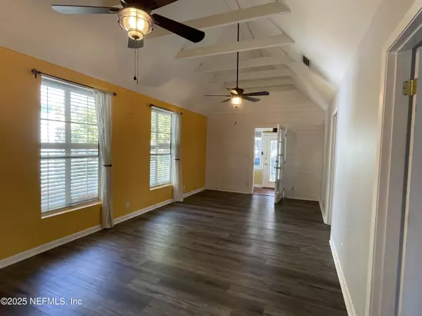 St. Augustine, FL 32084,164 GAULT ST