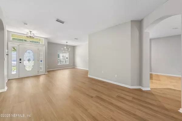 Jacksonville, FL 32258,14655 SILVER GLEN DR E