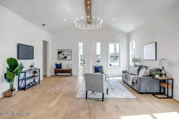 Neptune Beach, FL 32266,552 SEAGATE AVE