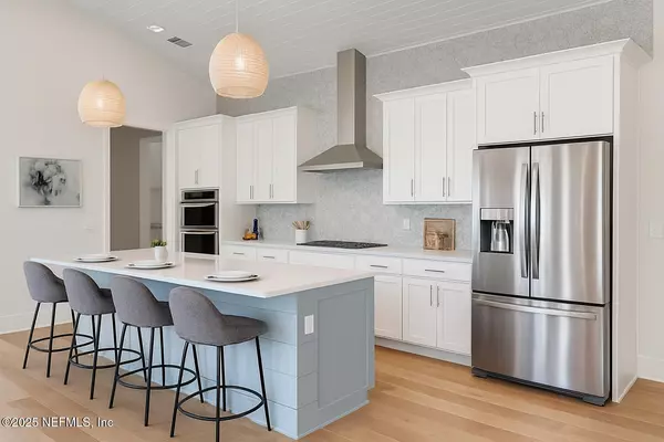 Neptune Beach, FL 32266,552 SEAGATE AVE