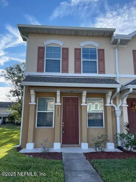 13026 SUNSET LAKE DR, Jacksonville, FL 32258