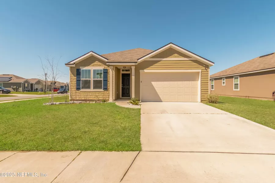 15697 SADDLED CHARGER DR, Jacksonville, FL 32234