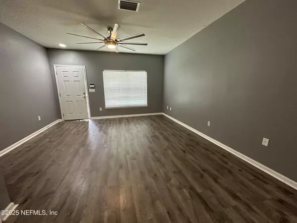 Jacksonville, FL 32256,8145 SUMMERSIDE CIR