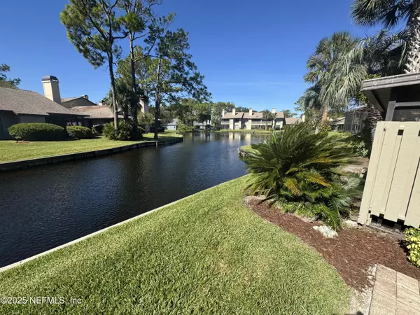 Ponte Vedra Beach, FL 32082,239 CRANES LAKE DR