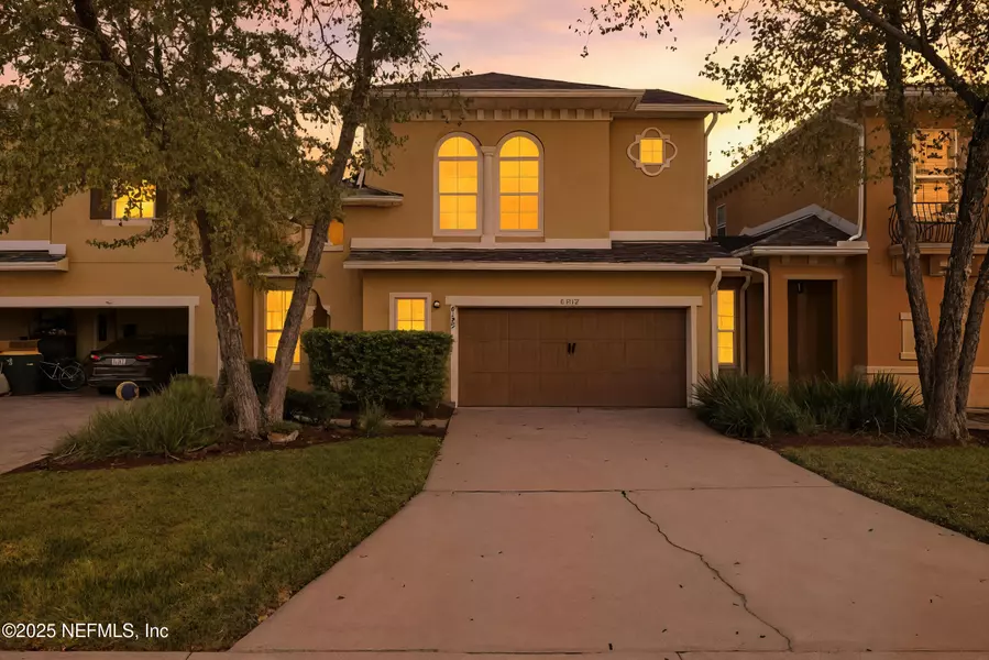 6129 CLEARSKY DR, Jacksonville, FL 32258