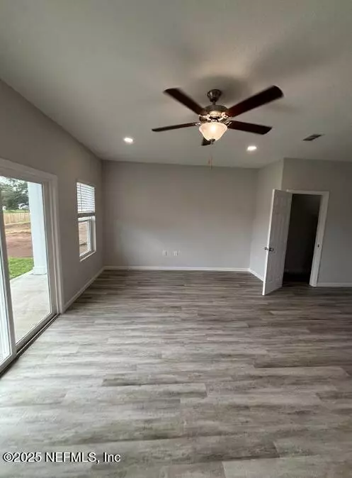 Jacksonville, FL 32221,8614 CRYSTALLINE LN