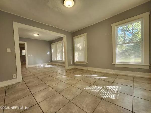 Jacksonville, FL 32254,3205 DIGNAN ST