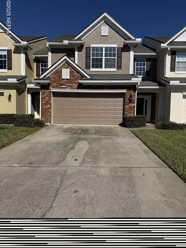 6342 AUTUMN BERRY CIR, Jacksonville, FL 32258