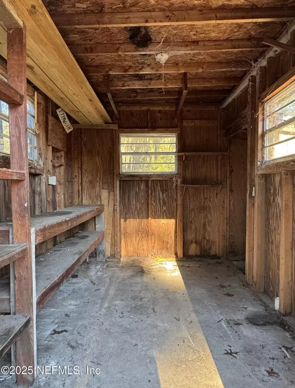 Interlachen, FL 32148,127 LAKE LOUISE CIR