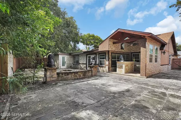 Jacksonville, FL 32244,8786 SPRING HARVEST LN E