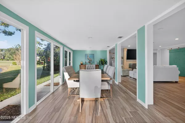 Jacksonville, FL 32256,10039 LEISURE LN