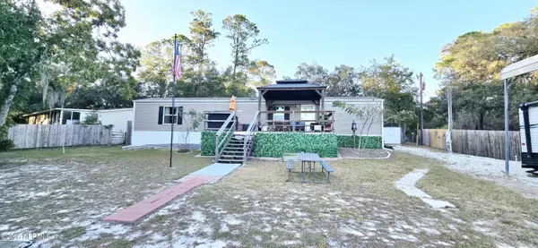 Hawthorne, FL 32640,118 E HILLSIDE DR