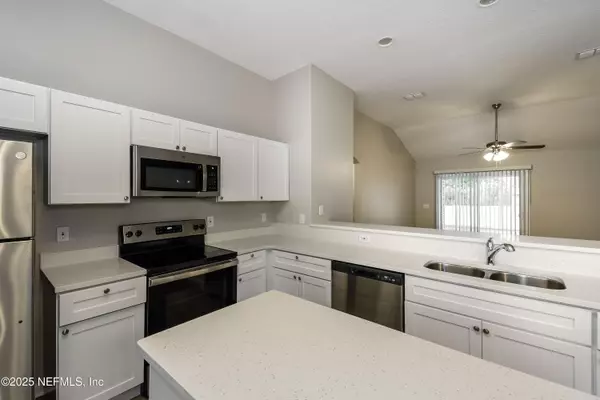 Jacksonville, FL 32221,9441 HARRIER CT