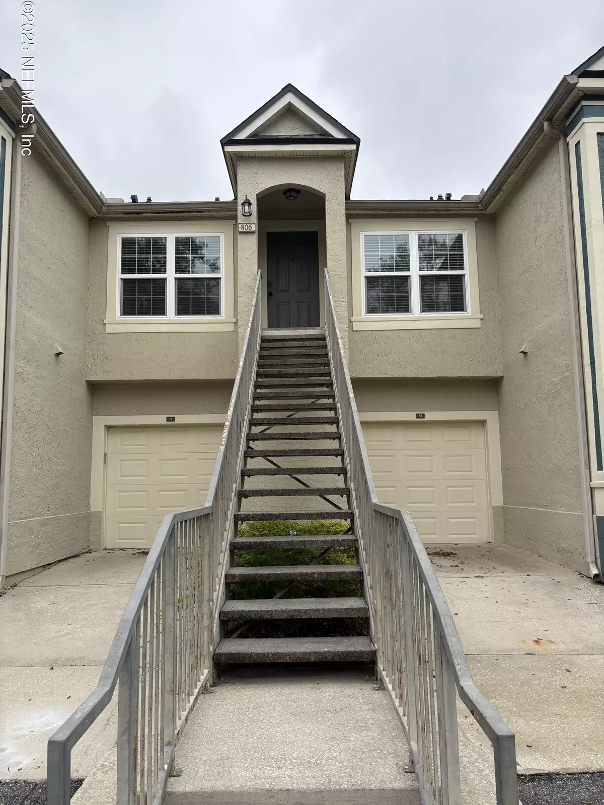 Jacksonville, FL 32224,13700 N RICHMOND PARK DR #806