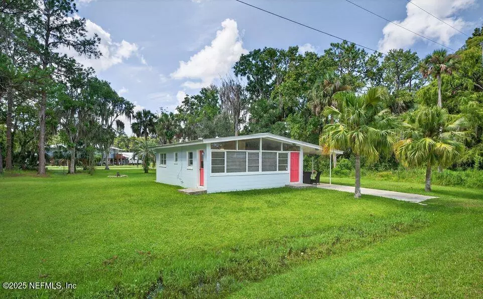 119 LUDWIG AVE, Crescent City, FL 32112