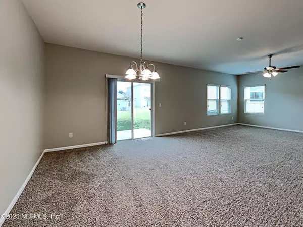 Jacksonville, FL 32211,9077 KIPPER DR