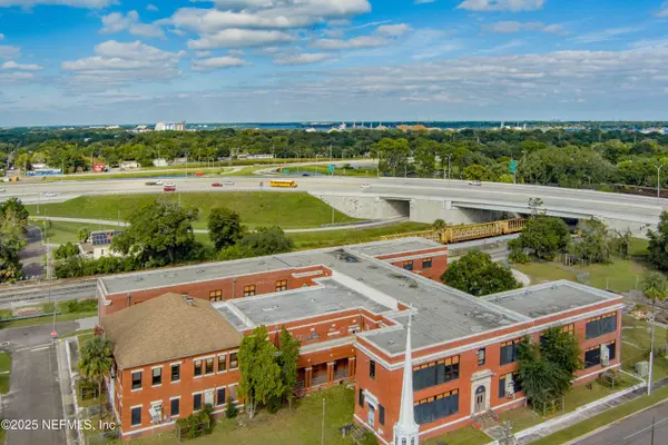 Jacksonville, FL 32206,1221 E 16TH ST