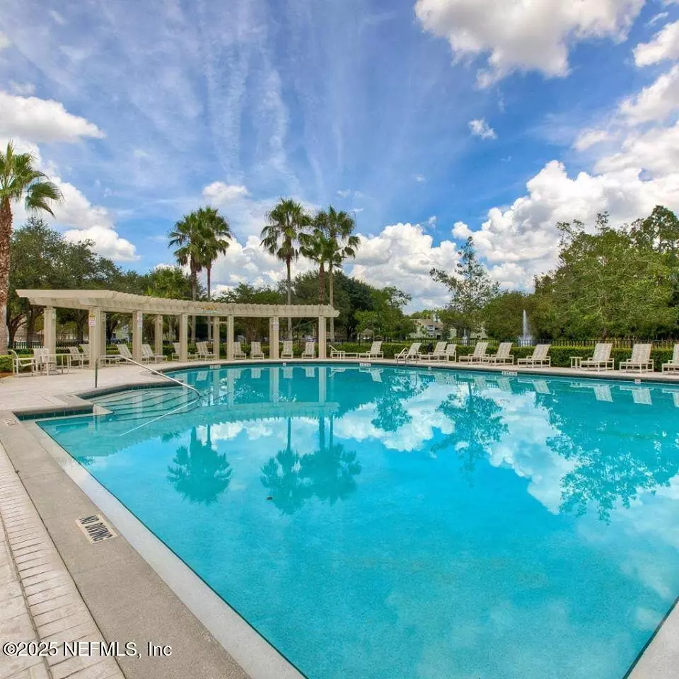 Jacksonville, FL 32256,7701 TIMBERLIN PARK BLVD #434