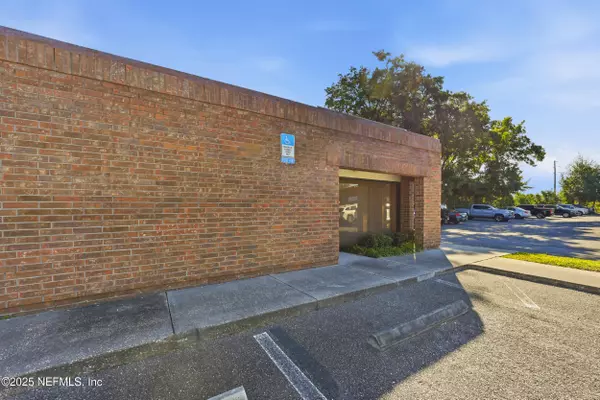 Orange Park, FL 32073,2140 KINGSLEY AVE #13