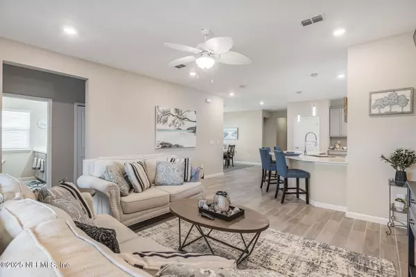 Fernandina Beach, FL 32034,85189 FALL RIVER Pkwy