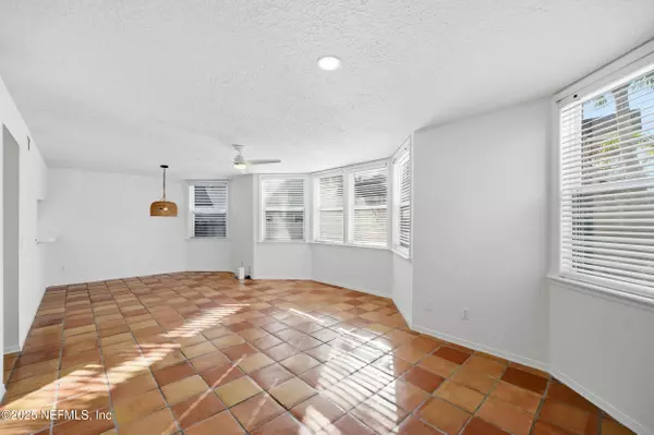 Neptune Beach, FL 32266,600 1ST ST