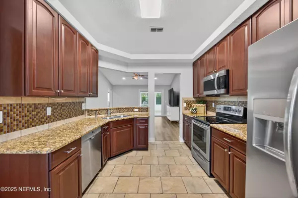 Jacksonville, FL 32224,12293 COBBLEFIELD CIR N