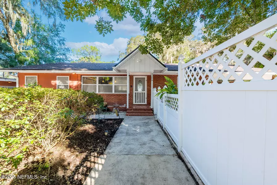 6306 BAKER RD, Keystone Heights, FL 32656