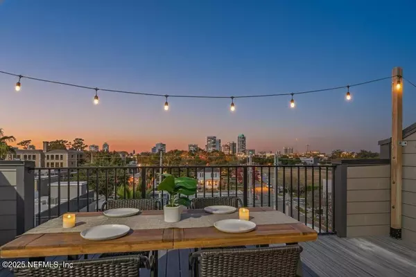 1625 BRIDGETON DR, Jacksonville, FL 32207