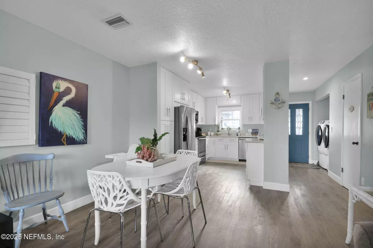 Jacksonville Beach, FL 32250,330 13TH AVE N