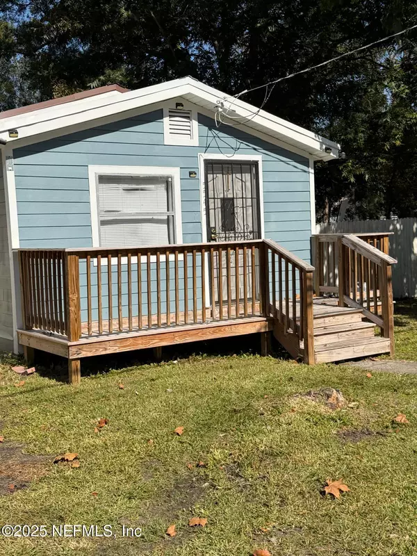 5545 PLYMOUTH ST, Jacksonville, FL 32205