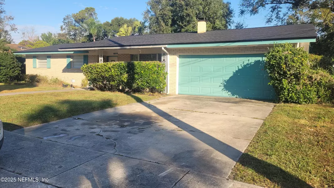 8515 VERMANTH RD, Jacksonville, FL 32211