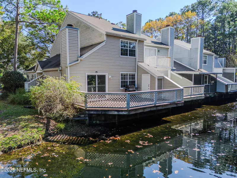 9960 MOORINGS DR, Jacksonville, FL 32257