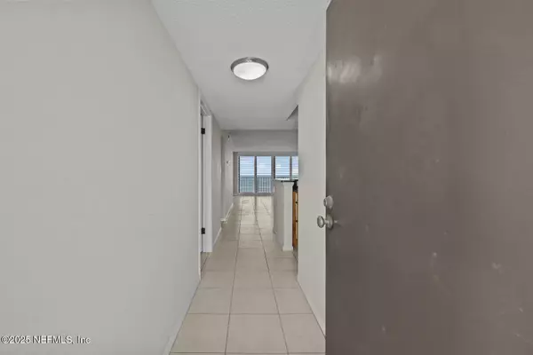 Jacksonville Beach, FL 32250,1301 1ST ST S #407