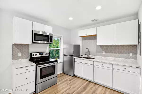 Jacksonville, FL 32208,838 BRANDYWINE ST