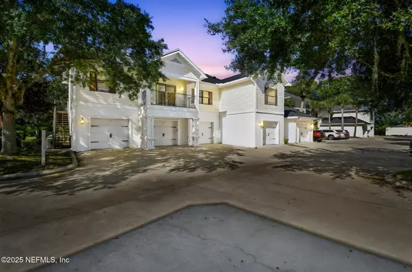 101 LAUREL WOOD WAY WAY #203, St. Augustine, FL 32086