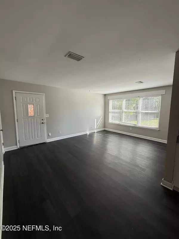 Jacksonville, FL 32246,10914 INDIES DR N