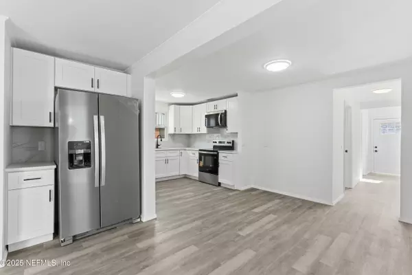 3151 SUNNYBROOK CT, Jacksonville, FL 32254