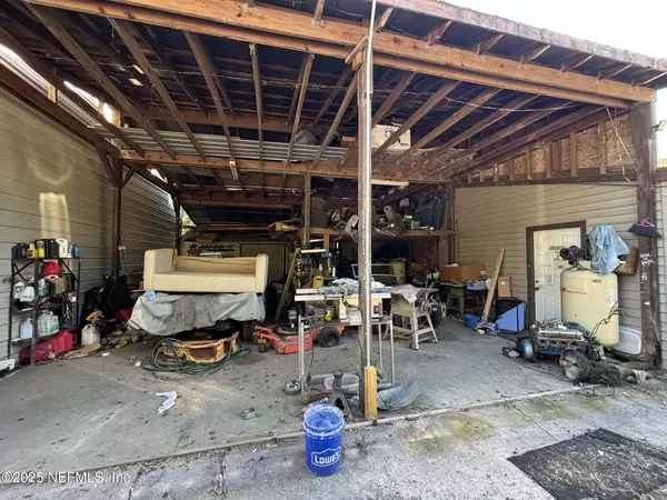 Starke, FL 32091,13813 S HWY 301