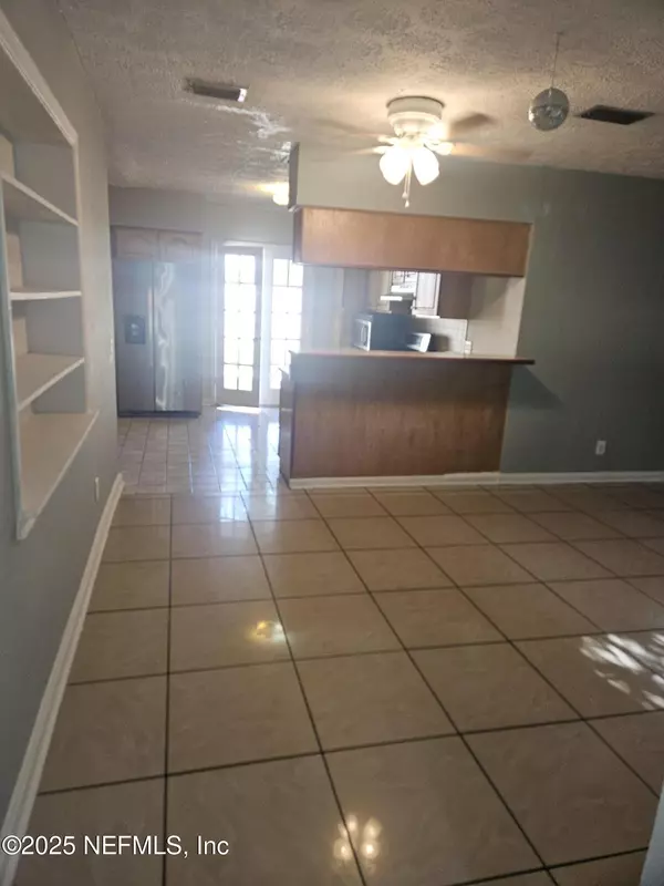 Jacksonville, FL 32244,5049 110TH ST