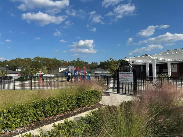 Jacksonville, FL 32221,11233 REVOLUTIONARY WAY