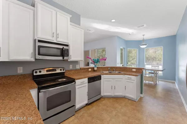 Jacksonville, FL 32219,9974 TIMBER FALLS LN