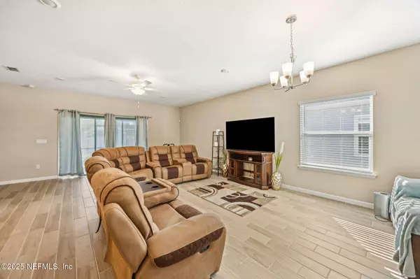 Jacksonville, FL 32222,7581 ROCK BROOK DR