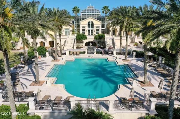 Palm Coast, FL 32137,348 HIBISCUS WAY