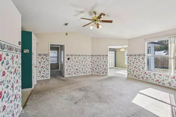 Orange Park, FL 32065,1565 KINGFISHER BLVD