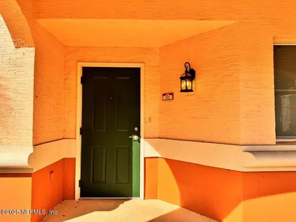 Jacksonville, FL 32246,9745 TOUCHTON RD #302