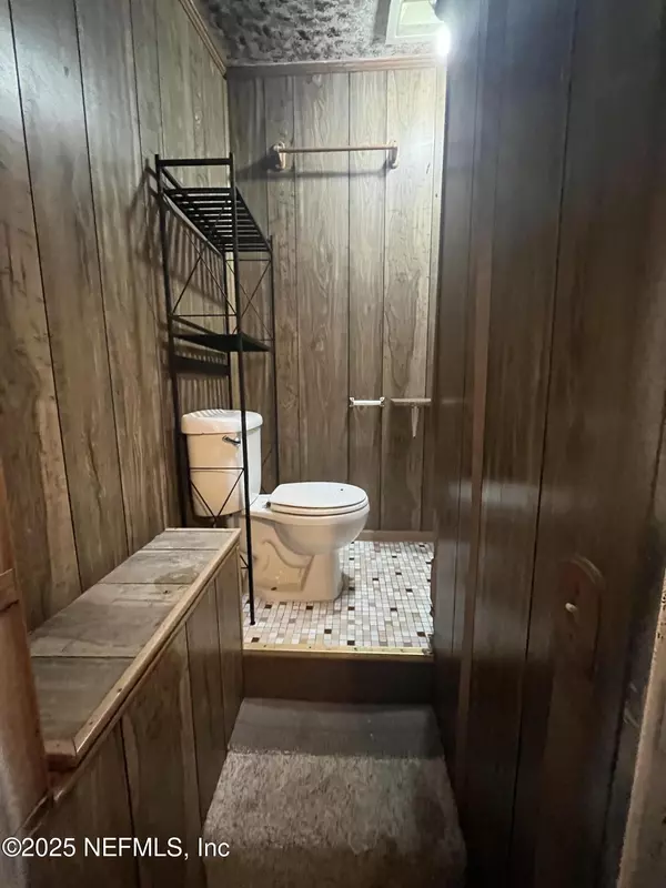 Jacksonville, FL 32246,3001 FOREST BLVD