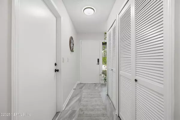 Jacksonville, FL 32277,7375 COLONY COVE LN