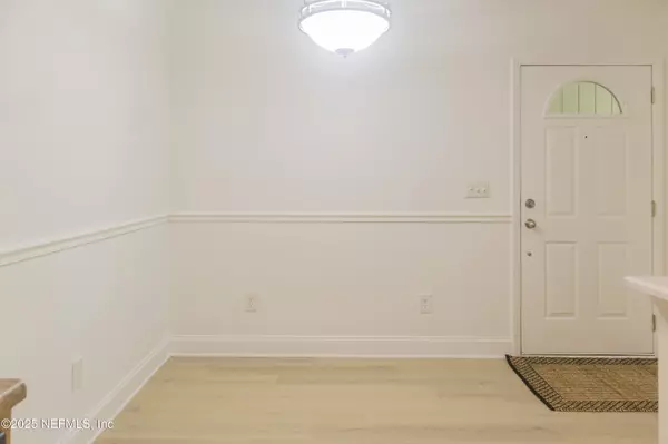 Jacksonville, FL 32223,3737 LORETTO RD #114