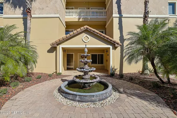 120 BAY ST #103, Green Cove Springs, FL 32043